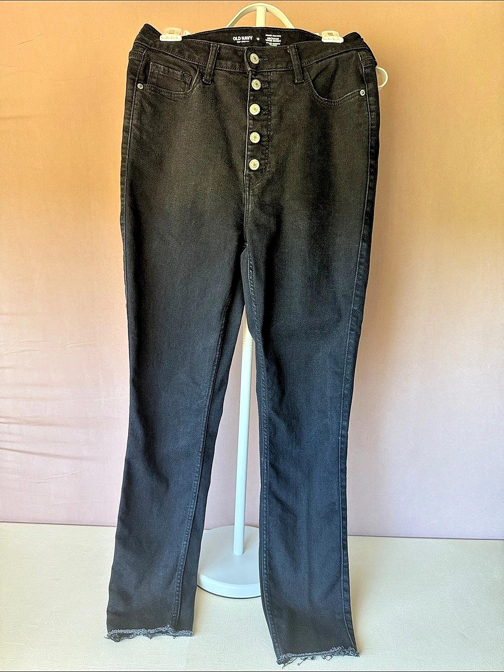 Old Navy High-Rise Rockstar Super Skinny Jeans Black